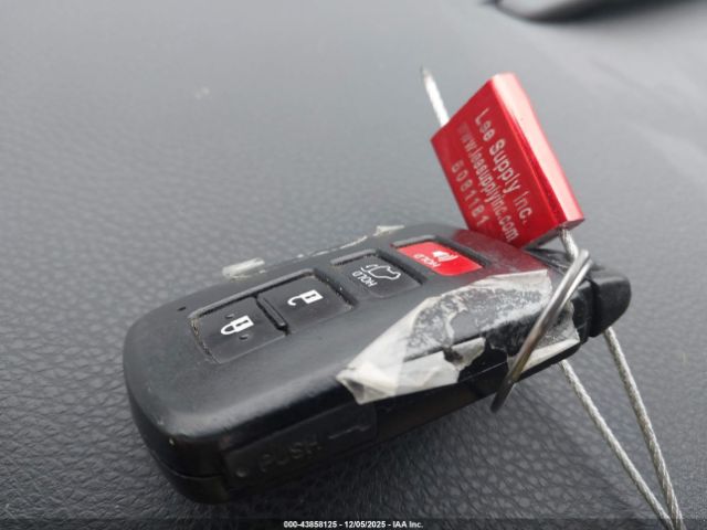 2016 TOYOTA HIGHLANDER 5TDDKRFHXGS299470 Photo 10