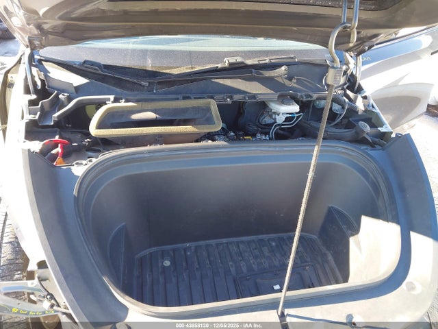 2021 TESLA MODEL Y 5YJYGDEE5MF083071 Photo 9