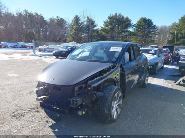 2021 TESLA MODEL Y 5YJYGDEE5MF083071 Photo 1