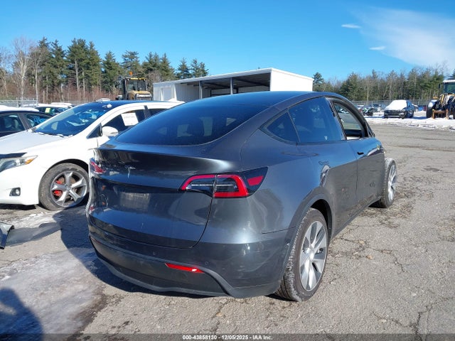 2021 TESLA MODEL Y 5YJYGDEE5MF083071 Photo 3