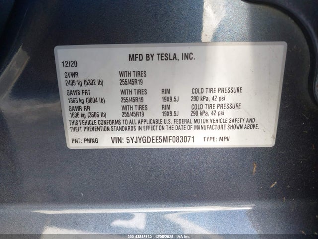 2021 TESLA MODEL Y 5YJYGDEE5MF083071 Photo 8