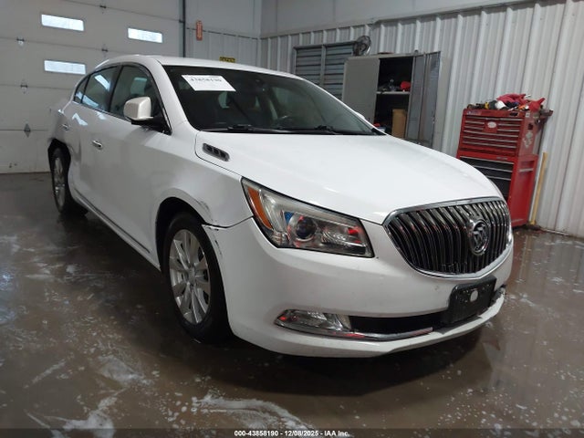 Auction sale of the 2015 Buick Lacrosse Leather, vin: 1G4GB5GR2FF196003, lot number: 43858190