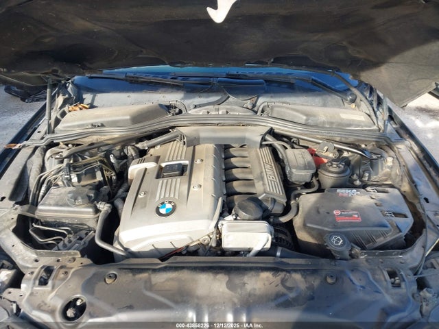 2006 Bmw 530i მანქანა იყიდება აუქციონზე, vin: WBANE735X6CM42523, აუქციონის ნომერი: 43858226
