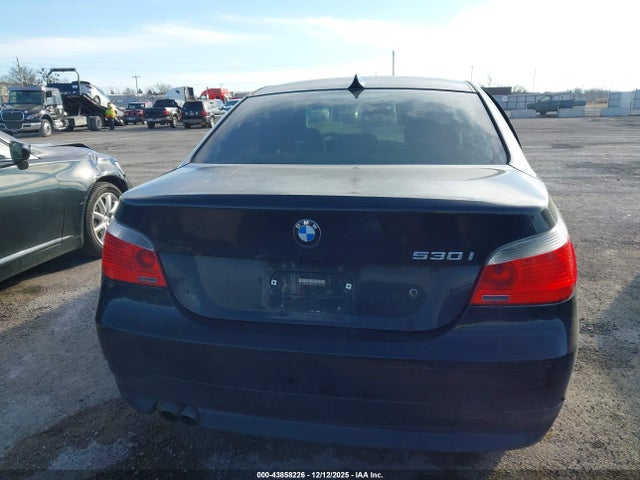 2006 Bmw 530i მანქანა იყიდება აუქციონზე, vin: WBANE735X6CM42523, აუქციონის ნომერი: 43858226