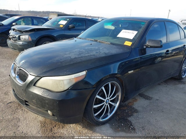 2006 Bmw 530i მანქანა იყიდება აუქციონზე, vin: WBANE735X6CM42523, აუქციონის ნომერი: 43858226
