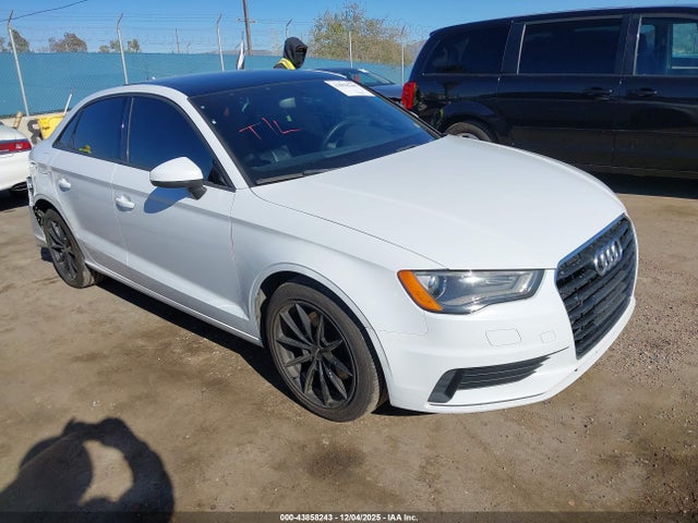 2015 AUDI A3 WAUACGFF5F1117511 Photo 0