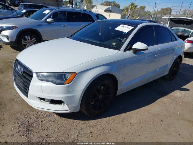 2015 AUDI A3 WAUACGFF5F1117511 Photo 1