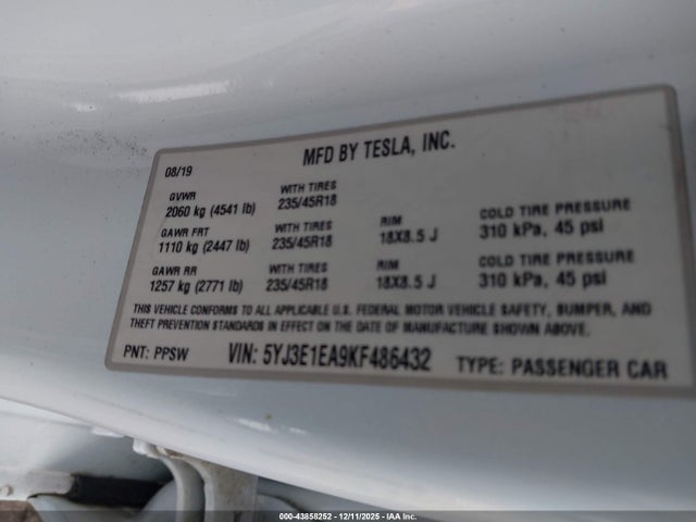 2019 TESLA MODEL 3 5YJ3E1EA9KF486432 Photo 8