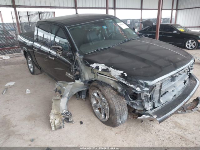 2017 RAM 1500 1C6RR7NT3HS815289