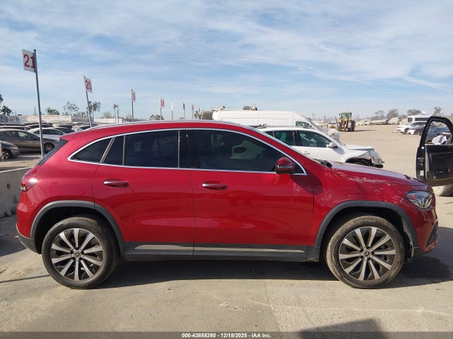 W1N4N4GB0MJ194071 Mercedes-Benz GLA 250