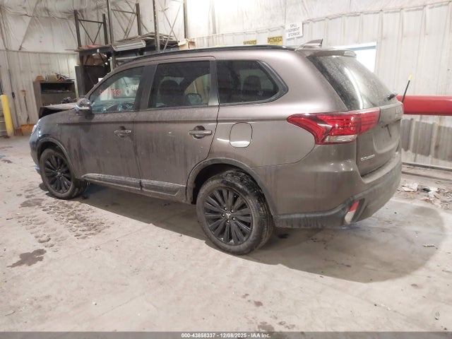 2020 MITSUBISHI OUTLANDER JA4AZ3A32LZ047562 Photo 2