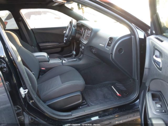 2021 DODGE CHARGER 2C3CDXCT8MH625770 Photo 4