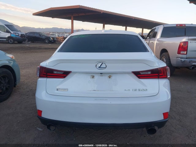 Lexus IS 300 2016 JTHCM1D28G5014761 Image 16