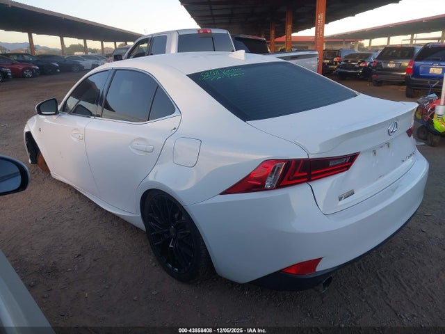 2016 LEXUS IS 300 JTHCM1D28G5014761 Photo 2