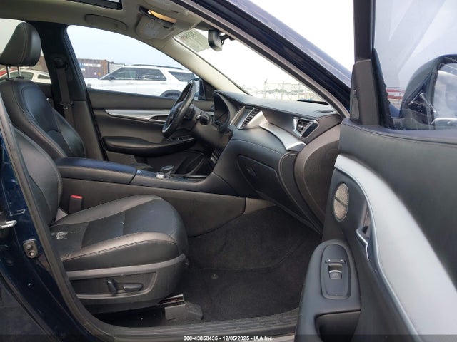 2019 INFINITI QX50 3PCAJ5M12KF133087 Photo 4