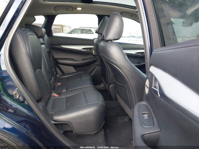 2019 INFINITI QX50 3PCAJ5M12KF133087 Photo 7