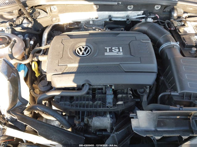 2018 VOLKSWAGEN GOLF R WVWVF7AU7JW153570 Photo 9