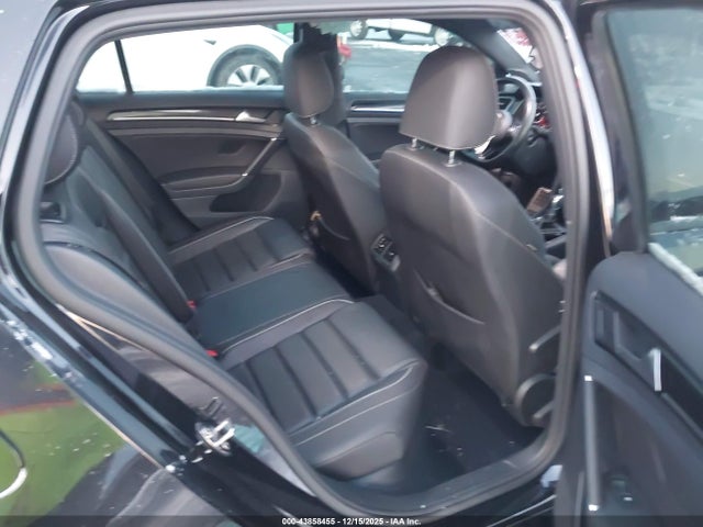 2018 VOLKSWAGEN GOLF R WVWVF7AU7JW153570 Photo 7