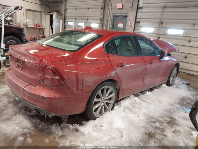 2019 VOLVO S60 7JR102FK9KG003595 Photo 3