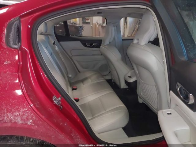 2019 VOLVO S60 7JR102FK9KG003595 Photo 7
