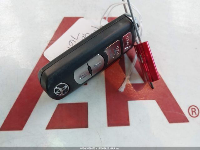 2019 TOYOTA YARIS 3MYDLBYV6KY517611 Photo 10