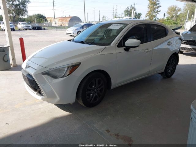 2019 TOYOTA YARIS 3MYDLBYV6KY517611 Photo 1