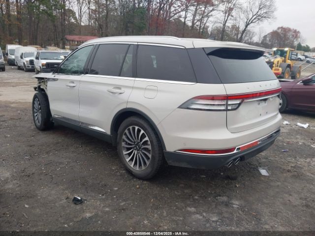 2023 LINCOLN AVIATOR 5LM5J7XC9PGL05261 Photo 2