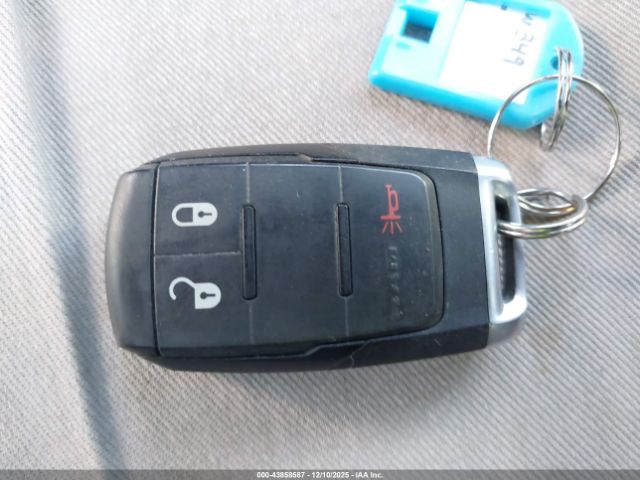 2022 RAM 2500 3C6UR5HJ4NG338514 Photo 10