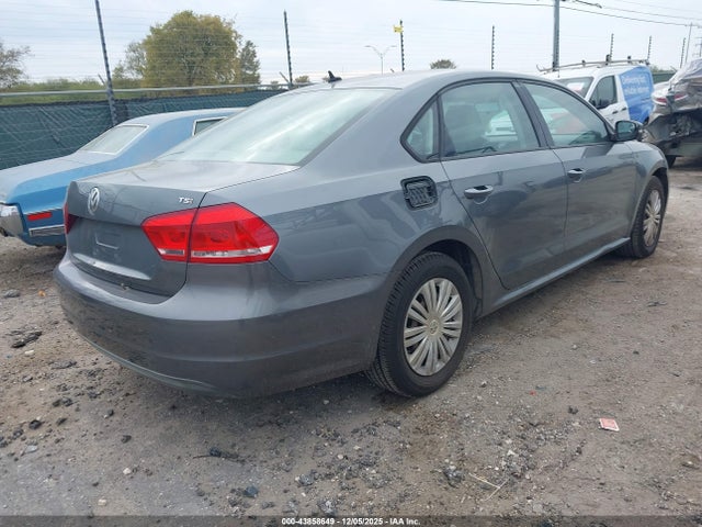 Aukcja sprzedaży 2014 Volkswagen Passat 1.8t S, vin: 1VWAT7A32EC042816, numer aukcji: 43858649