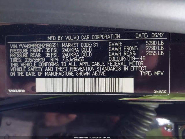 2017 VOLVO XC60 YV449MRR2H2196651 Photo 8