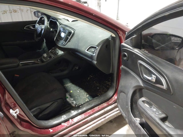 Chrysler 200 Limited 2015 1C3CCCAB1FN603609 Image 5