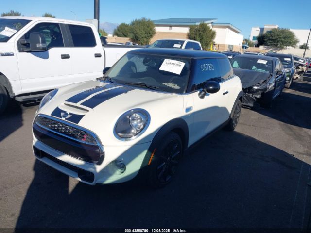 2019 MINI HARDTOP WMWXP7C5XK2A54178 Photo 1