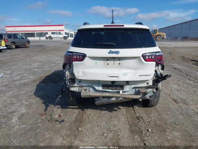 2018 JEEP COMPASS 3C4NJCAB6JT461860 Photo 5