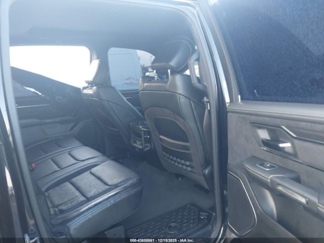 2022 RAM 1500 1C6SRFU98NN468621 Photo 7