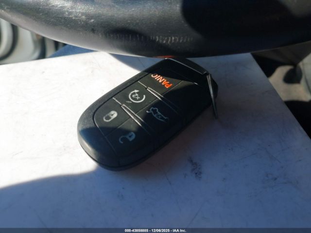 2019 DODGE CHARGER 2C3CDXBG4KH737807 Photo 10