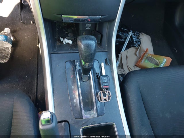 1HGCR2F34FA019784 Honda ACCORD LX