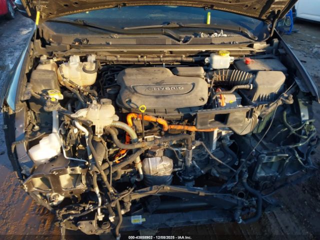 2018 CHRYSLER PACIFICA HYBRID 2C4RC1L7XJR183654 Photo 9