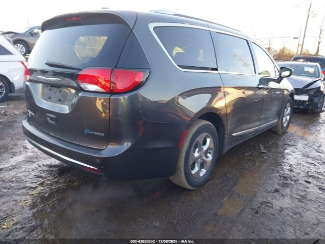 2018 CHRYSLER PACIFICA HYBRID 2C4RC1L7XJR183654 Photo 3