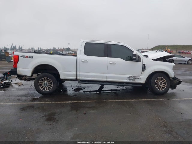 Ford F-250 Lariat 2017 1FT7W2BT0HEE14832 Image 13