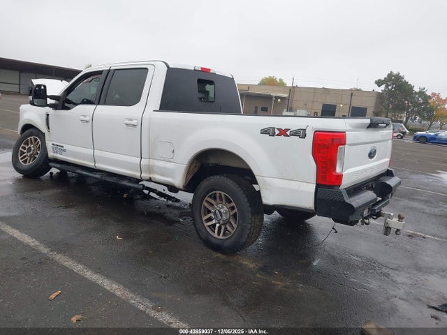Ford F-250 Lariat 2017 1FT7W2BT0HEE14832 Image 3