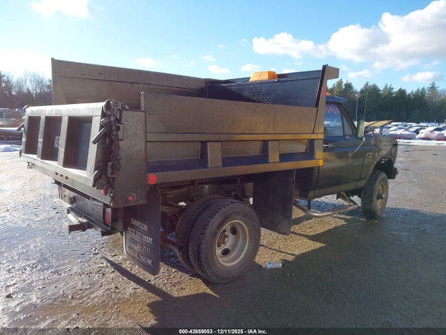 1986 FORD F350 2FTHF36L9GCA24286 Photo 3