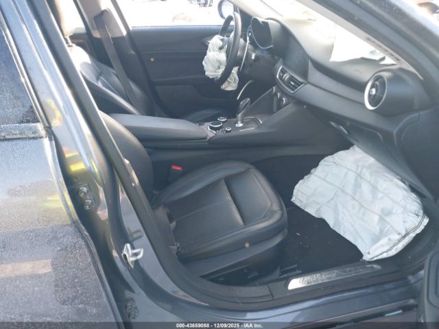 2017 ALFA ROMEO GIULIA ZARFAEEN4H7531736 Photo 4