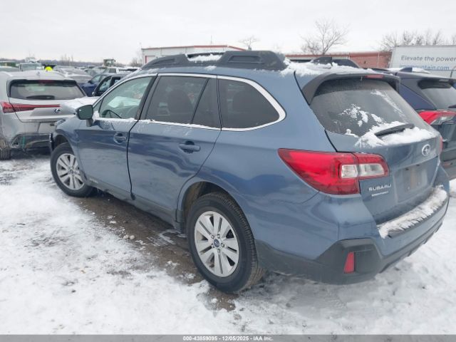 2018 SUBARU OUTBACK 4S4BSAFC2J3238342 Photo 2