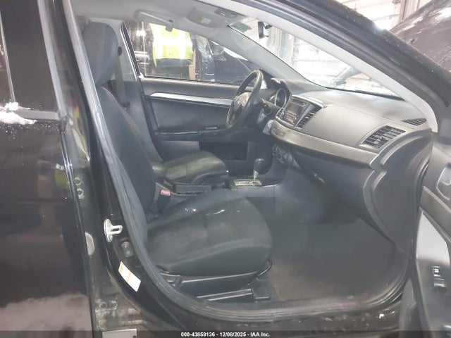2015 MITSUBISHI LANCER JA32U2FU8FU018197 Photo 4