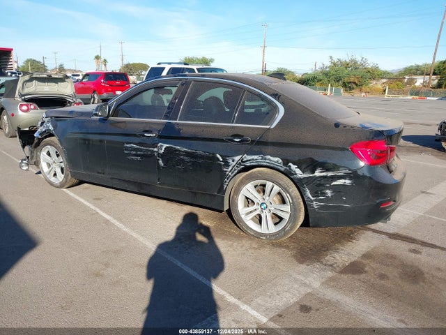 BMW 330I 2018 WBA8B9C57JK676943 Image 3