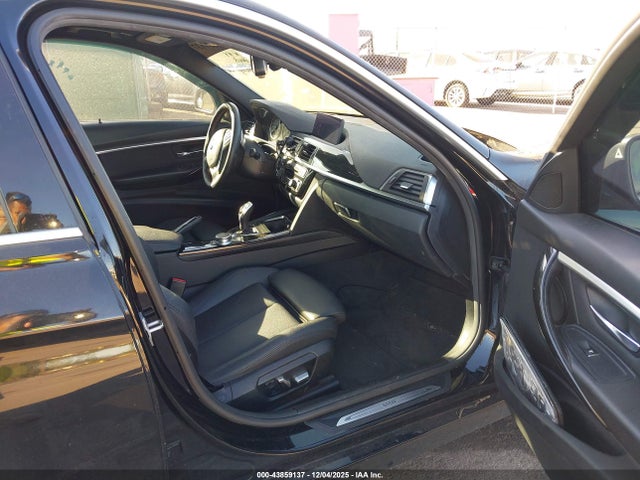 BMW 330I 2018 WBA8B9C57JK676943 Image 5