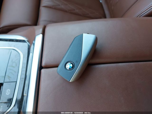 2025 BMW X5 5UX23EU00S9W72676 Photo 10