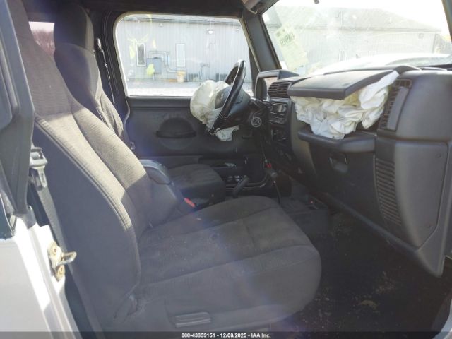 2005 JEEP WRANGLER 1J4FA44S25P302439 Photo 4