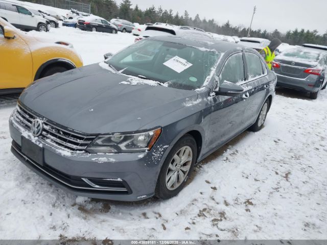 2018 VOLKSWAGEN PASSAT 1VWAA7A35JC003427 Photo 1