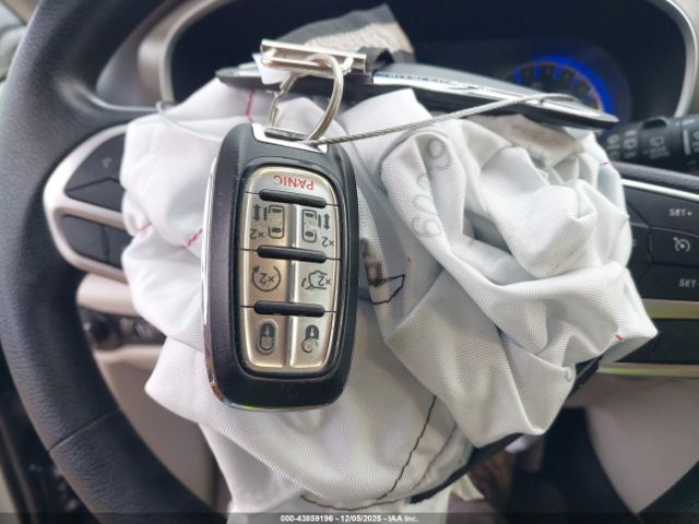 2020 CHRYSLER VOYAGER 2C4RC1DG6LR176217 Photo 10